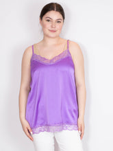 Satin top med blonde